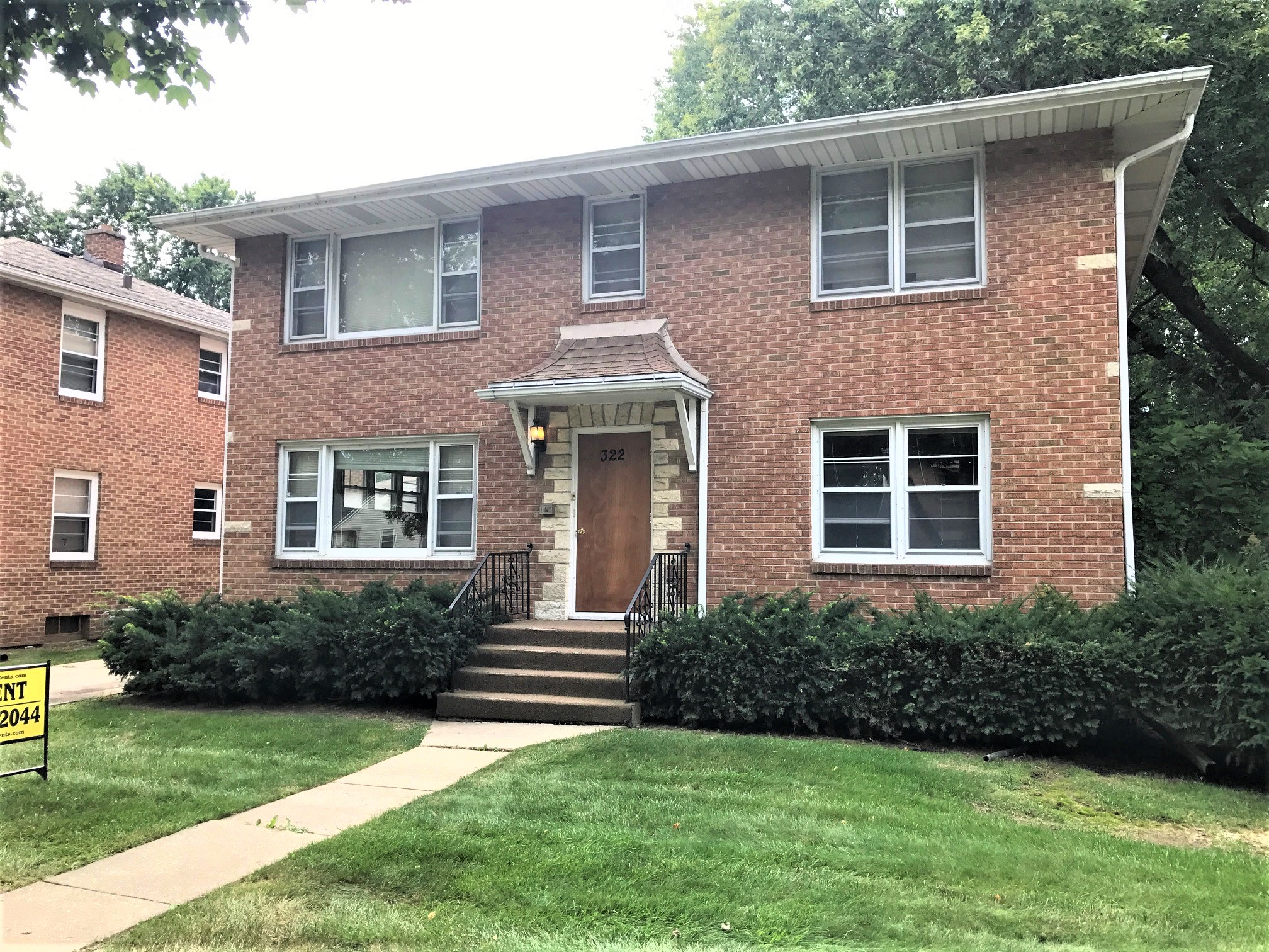 322 Pawling Street #1