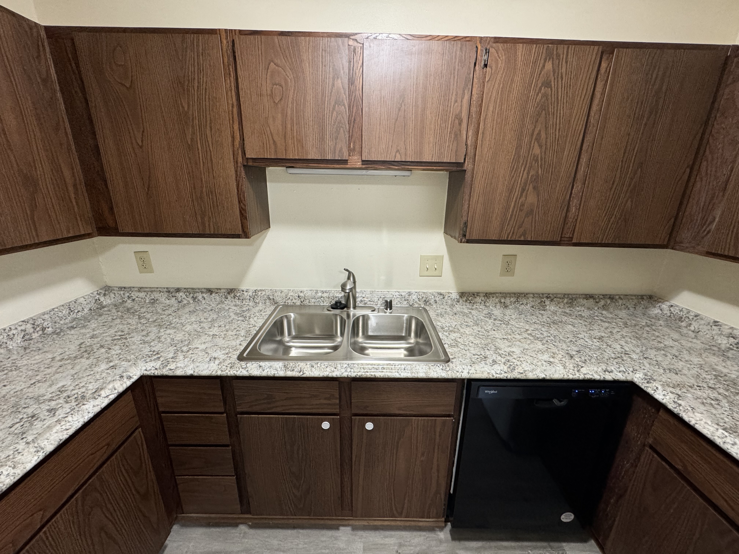 2355 Chalet Gardens Road #2