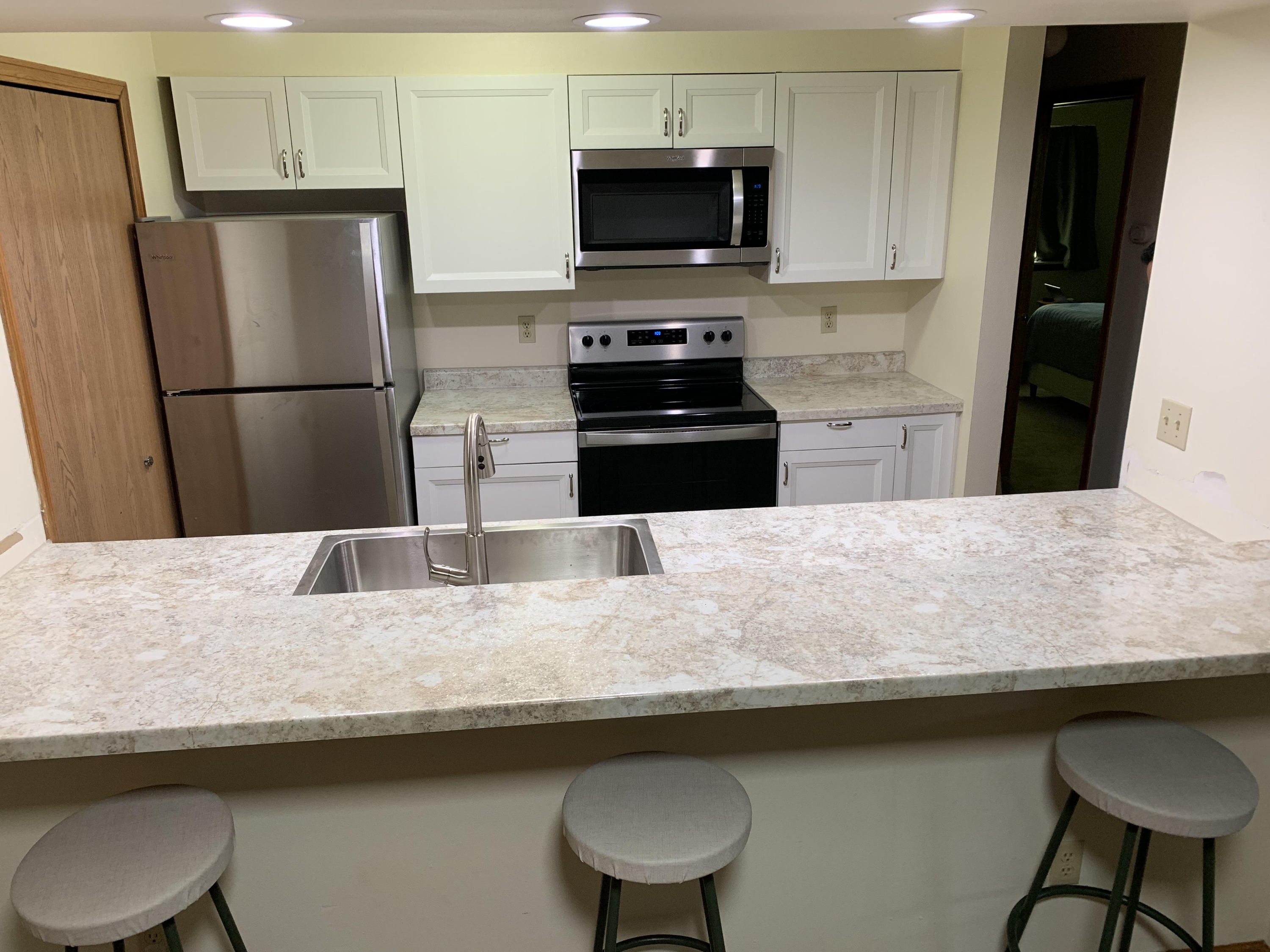 2411 Tawhee Drive #112